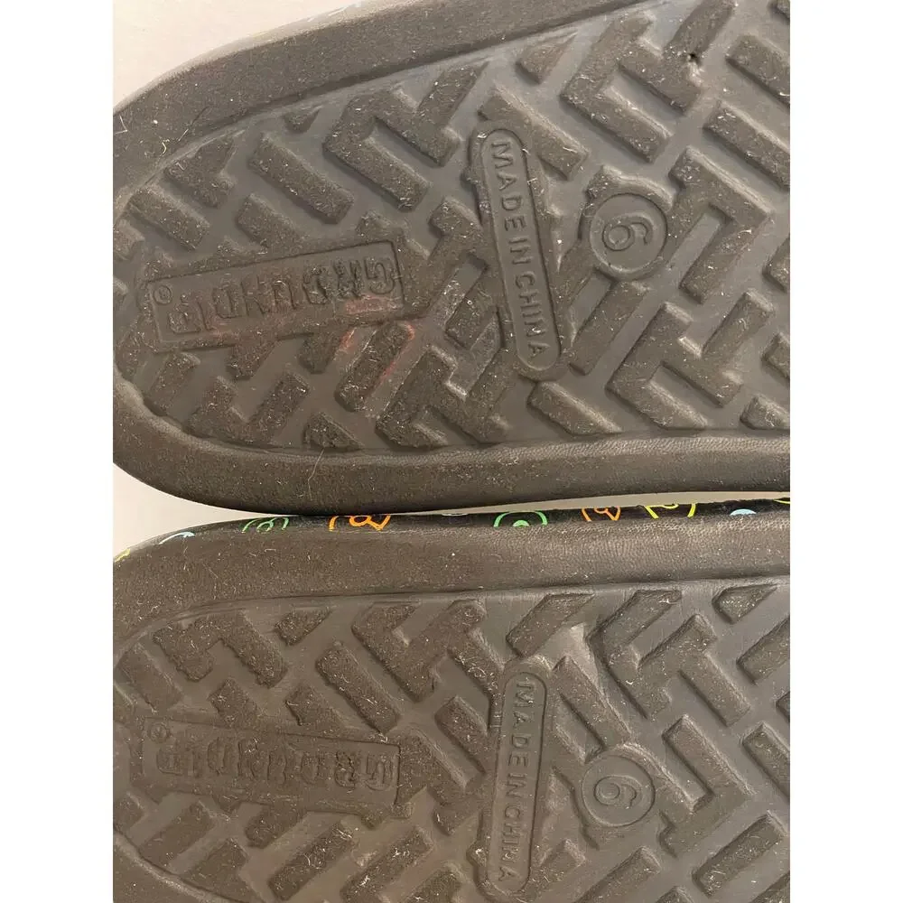 Pokemon Ground‎ up slip on Flip Flop black green 6 Unisex soft slides